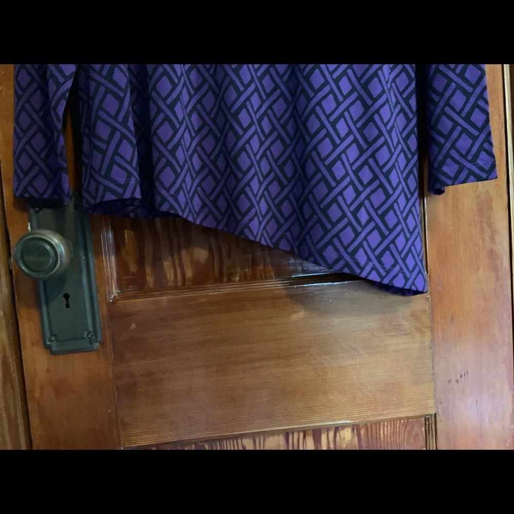 Christopher & Banks Purple Asymmetrical Hem Geometric Print Tunic - Picture 7 of 7